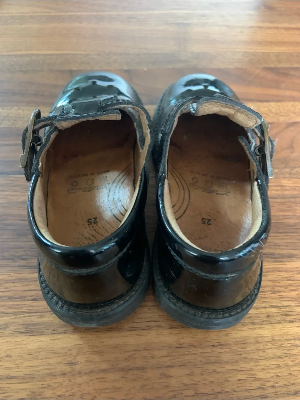 Vintage Elefanten Kids Black Patent Leather T-Strap Mary Jane Shoes - Sz 8.5